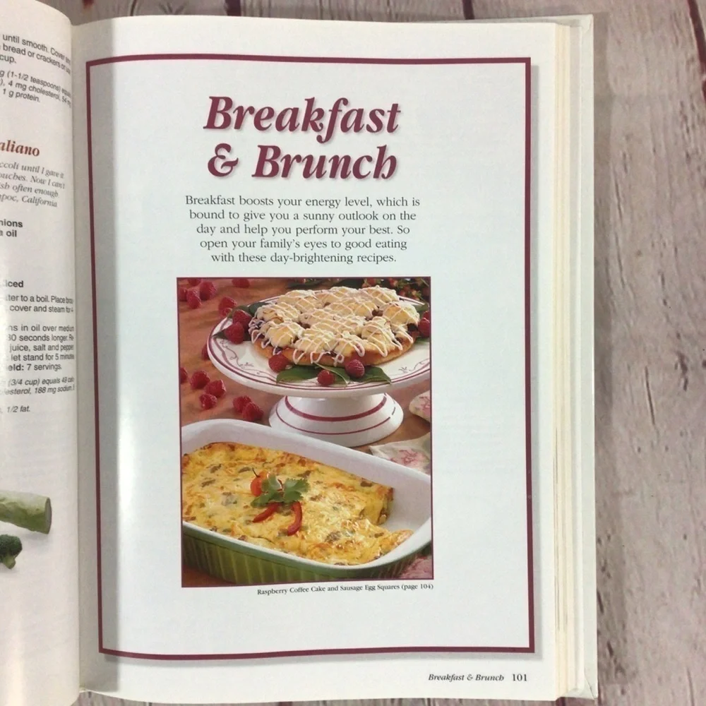 Taste of Home’s Light & Tasty Annual Recipes 2002
